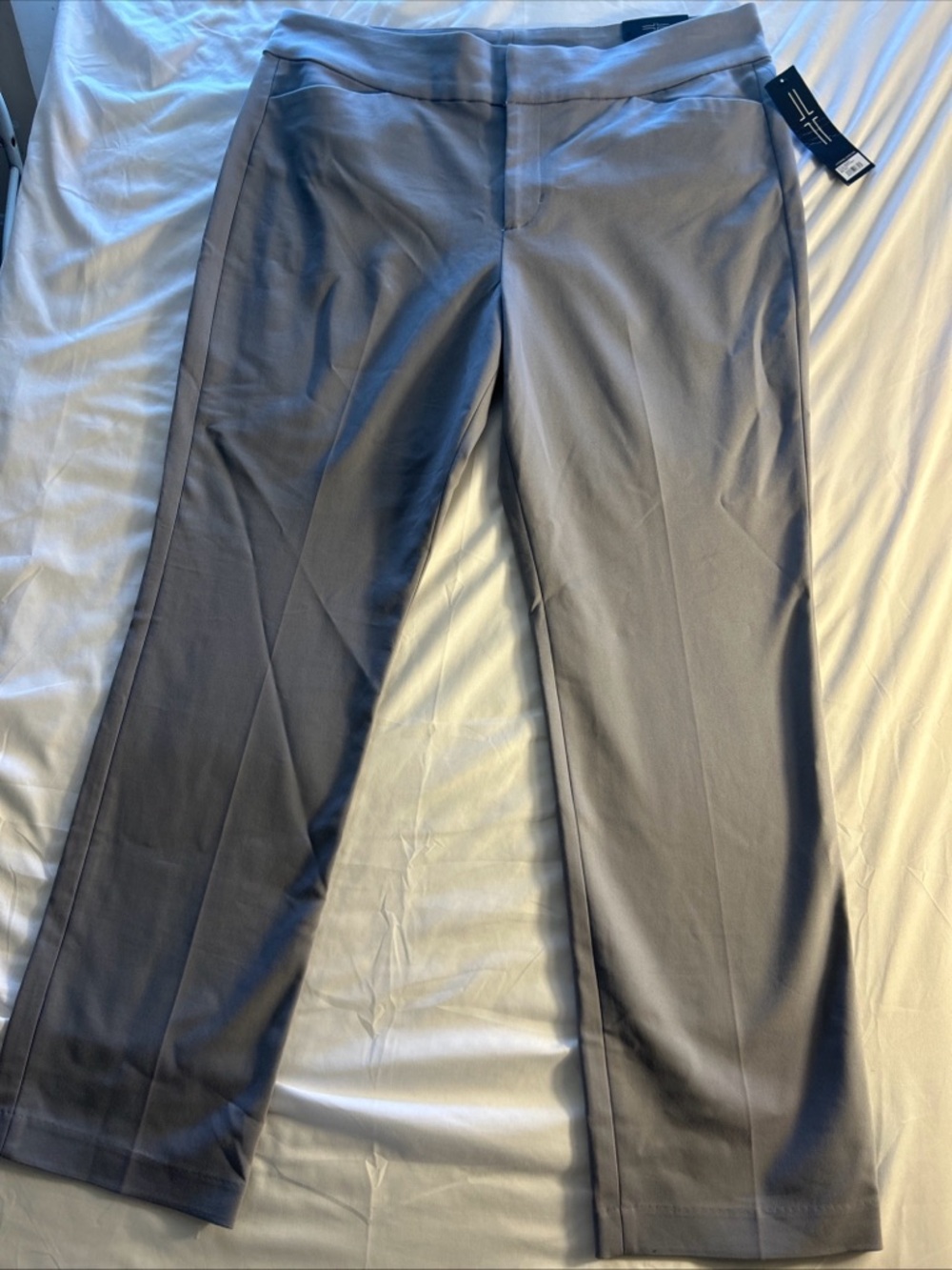 Women’s 16/33 LIVERPOOL Maille Bootcut Windy Gray Dress Pants with Tag